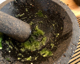 Foto del paso 2 de la receta: Guacamole estilo Chilango