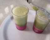 A picture of step 3 of Kiwi Pomegranate mocktail (Layered mocktail).