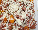 Foto del paso 2 de la receta: Salchipapas con calabaza asada y bechamel