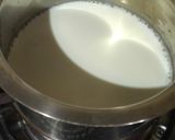 A picture of step 4 of Hyderabadi IRANI CHAI.