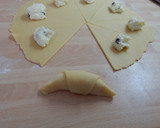 Házi túrós kifli recept fázis 5 fotója