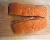 A picture of step 2 of Salmon with broccoli (Losos s brokoličkou).