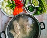 รูปขั้นตอนการทำที่ 1 ของ เล้งแซ่บน้ำซุปหอมหวานอร่อยปรุงรสจัดจ้านแซ่บๆ