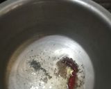 A picture of step 2 of Vegetable upma.