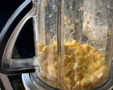 A picture of step 1 of Sweetcorn custard/purée.