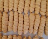 Foto langkah ke 7 dari resep Stick Roll Cheese.