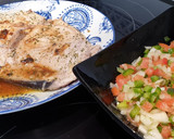 Foto del paso 6 de la receta: Emperador a la plancha con picadillo (receta gaditana)