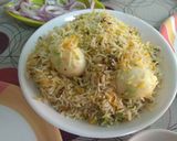 A picture of step 7 of Green Masala Egg.