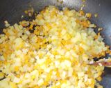 Foto langkah ke 6 dari resep Resep risolles creamy ragout.