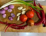 Foto langkah ke 2 dari resep Tumis Udang Nanas Asam Manis.