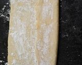 Foto del paso 2 de la receta: Masa tipo hojaldre fácil sin manteca