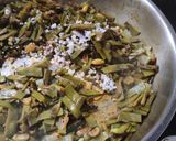 அவரைக்காய் பொரியல் ரெசிபி ஸ்டேப் 4 புகைப்படம்