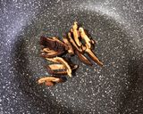 香菇絲瓜麵的食譜步驟3照片