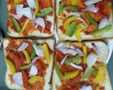 A picture of step 3 of Schezwan Bread toasties.
