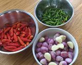 Foto langkah ke 1 dari resep Sambal Bawang.