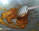 A picture of step 2 of Malai prawn.