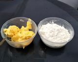 Foto langkah ke 3 dari resep Strudel pisang, Coklat, Keju.