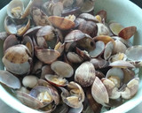 Foto del paso 2 de la receta: Almejas en salsa