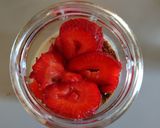 Foto del paso 3 de la receta: Avena Overnight (remojada durante la noche) Mocaccino frutilla