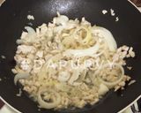 Foto langkah ke 4 dari resep SPAGHETTI CREAMY MUSHROOM / Spaghetti krim susu.