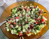 Une image de l'étape 15 de Salade de riz aux deux tomates, concombre et coriandre.