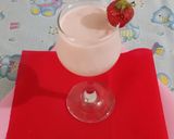 Foto langkah ke 5 dari resep Smoothies Oat Strawberry.