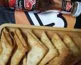 A picture of step 4 of Cheese Samosa.