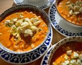 Foto del paso 4 de la receta: Sopa de tomate con garbanzos y huevo duro