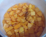 Foto del paso 3 de la receta: Tarta de calabaza cremosa con cerezas escarchadas y Pumpkin pie