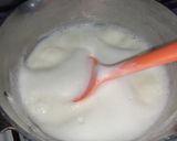 صورة لخطوة 3 من وصفة ياغورت بذوق الفراولة 🍓