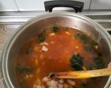 Foto del paso 4 de la receta: Habichuelas con espinacas y Gambas