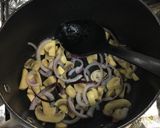 صورة لخطوة 2 من وصفة شوربه فطر