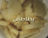 صورة لخطوة 3 من وصفة مقلوبه الدجاج والباذنجان والخضار