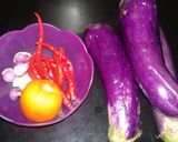 Foto langkah ke 1 dari resep Balado terung.