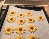 Foto del passaggio 2 della ricetta BiscottiPasta frolla e fantasia 😋