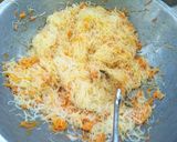 Foto langkah ke 4 dari resep Bihun wortel sayur.