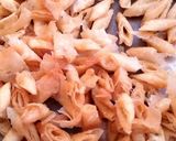 Foto langkah ke 5 dari resep Keripik Kulit Lumpia.