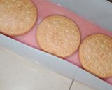 Foto del paso 4 de la receta: Natilla de Fresa con Galletas María