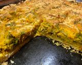 Foto del paso 6 de la receta: Tarta de zapallo, boniato, pollo y perejil