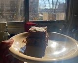 Foto del paso 7 de la receta: Brownies súper húmedos y fáciles, con mucho sabor a chocolate y una textura irresistible. 🍫✨