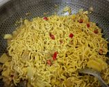 Foto langkah ke 4 dari resep Mie Nyemek Kecap Telur.