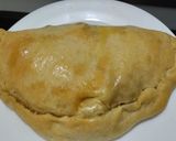 Foto del paso 12 de la receta: Empanadas🥟 xl de atún🥙 salchicha🍗pollo🌰cebolla y queso🧀