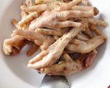 Foto del paso 3 de la receta Patas de pollo en escabeche