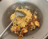 A picture of step 3 of Drunken Noodles with Instant Ramen (Pad Kee Mao Mama).