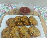 A picture of step 2 of Maharashtrain snacks Sabut dana vada.