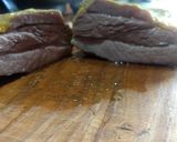 Foto del paso 3 de la receta: Vacío de cerdo a la mostaza con acelga, tomate, cebolla y perejil
