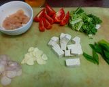 Foto langkah ke 1 dari resep Cah Ayam Tahu Sayuran (diet).