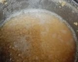 A picture of step 4 of Malligawtani soup with fried garlic bread.