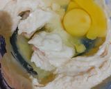 A picture of step 2 of Marbal muffins.