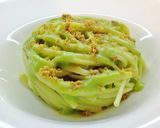 Foto del passaggio 7 della ricetta Linguine con crema di broccoletti e bottarga, e farina di mais gialla per polenta bruciata con alici